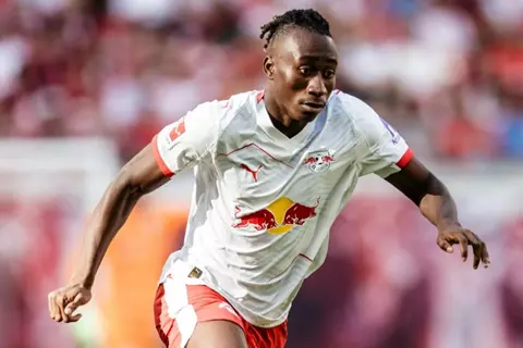 بيلد: برشلونة يستهدف ضم جناح لايبزيج